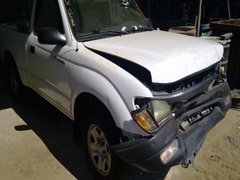 2004 TOYOTA TACOMA, WHITE, SR5 MODEL, STD CAB, 2.4L, AT, 2WD,  Z25173